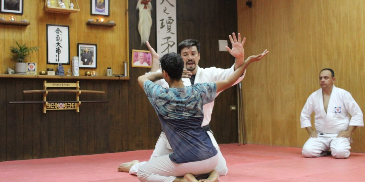 Entrenamiento a cargo del Senpai Daniel Foncea